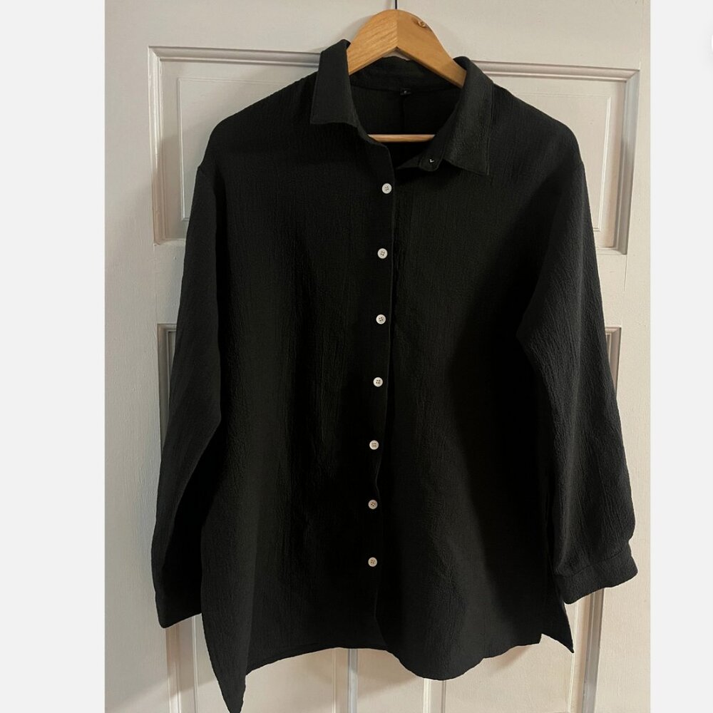 black 90s oversized button up crinkle fabric